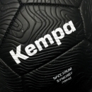 Kempa Handball Spectrum Synergy Primo schwarz Größe 3 + Ballpumpe